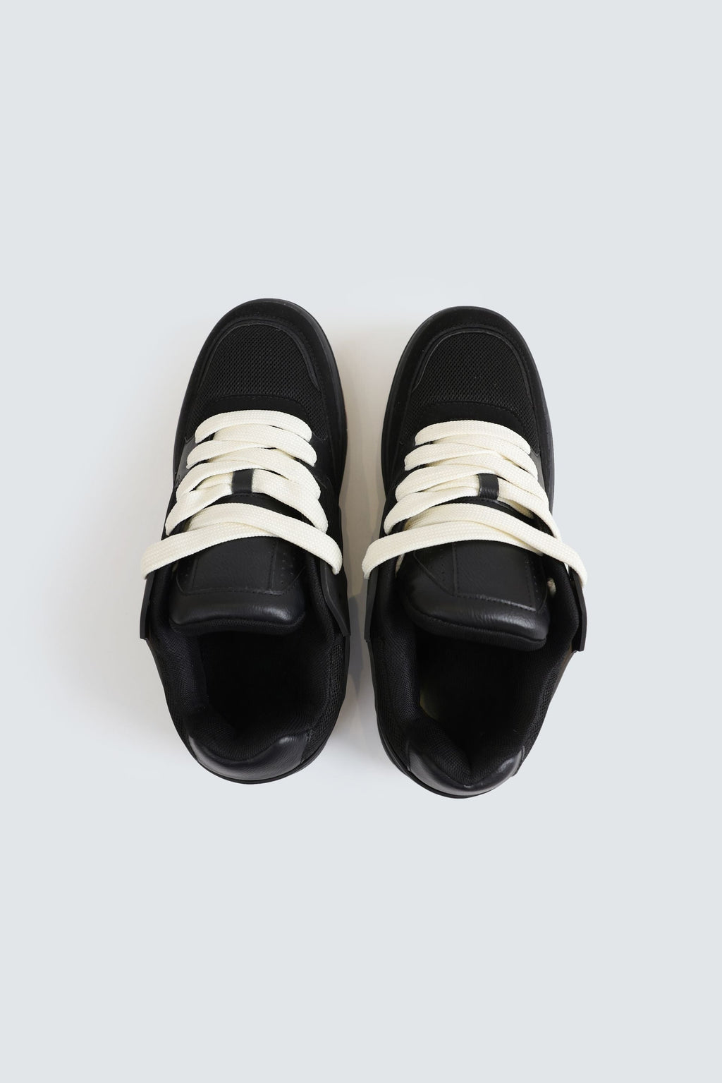 Bags End Men's Black Multi-Piece Sneakers