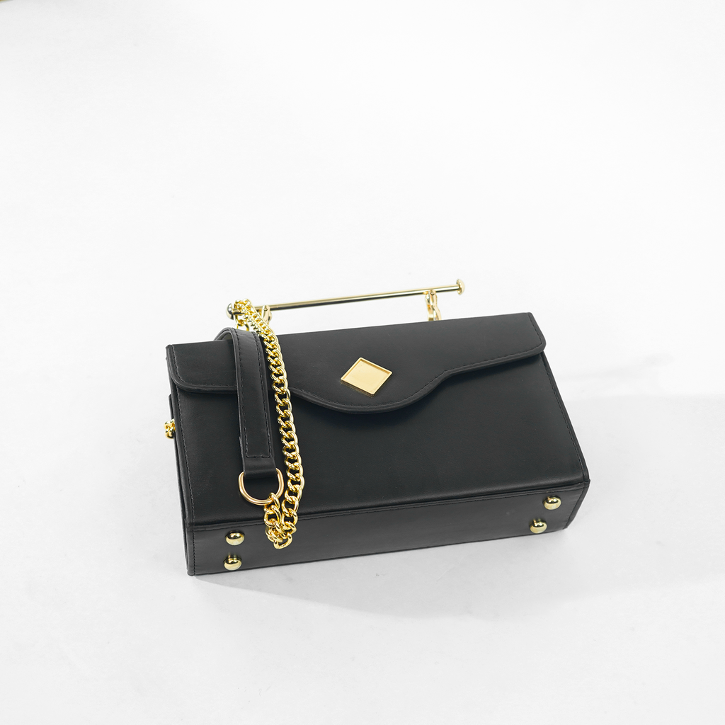 Elegant Box bag Black