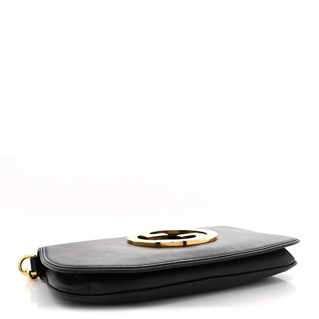 Gucci Blondie Shoulder Bag - Black in Black - detail view 4 showing the bag's shape, finish and visible design details.