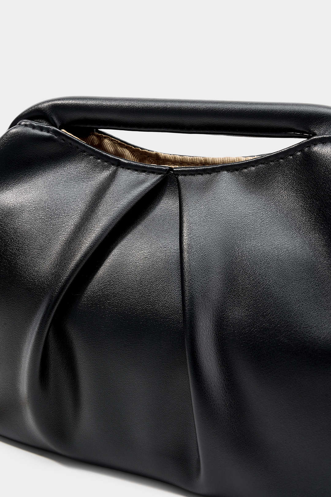 Bags End Faux Leather Metallic Chain Clutch Bag