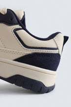 Bags End Boys' Toddler Multi-Piece Sneakers