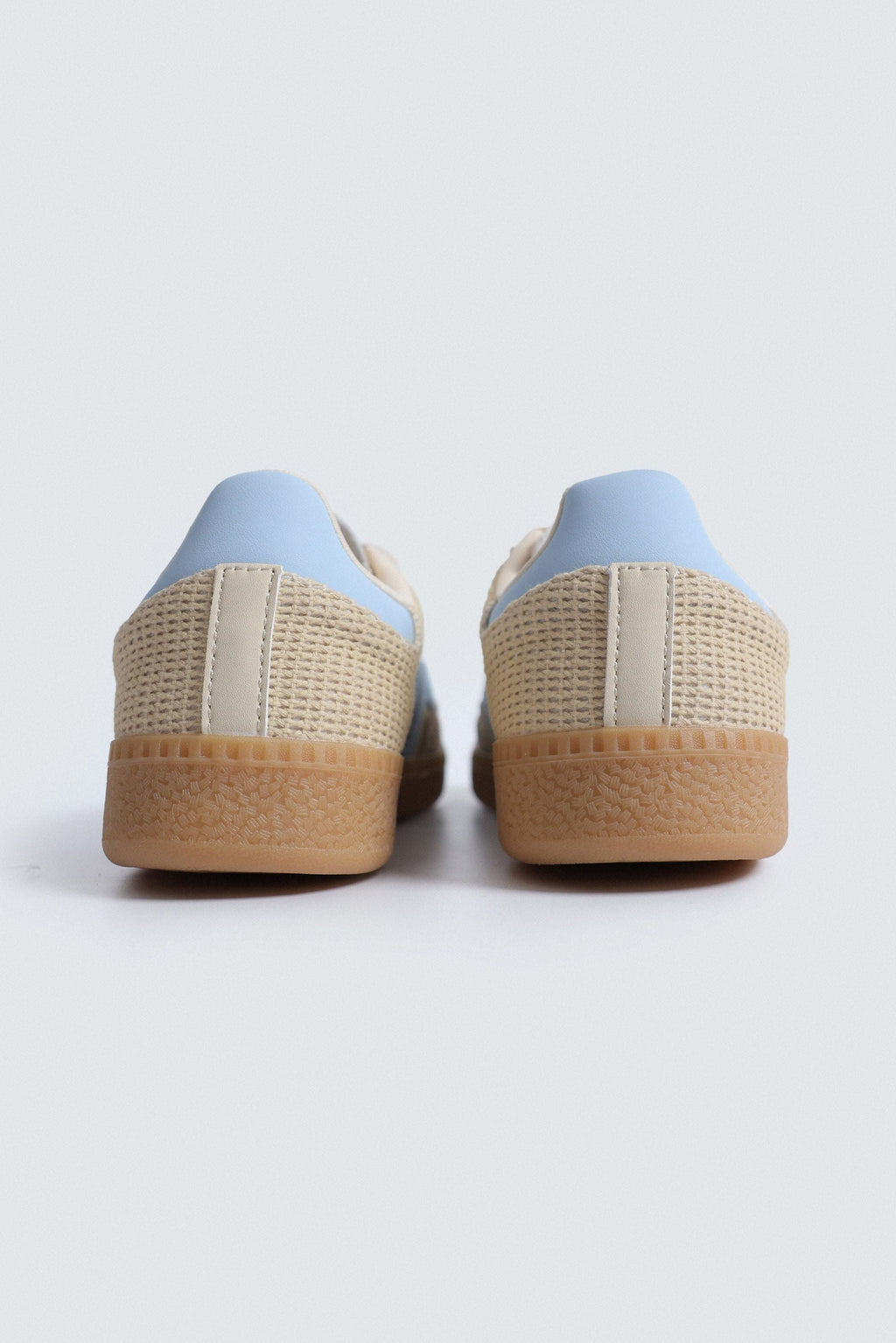 Bags End Women's Taupe Low-Top Mesh Sneakers