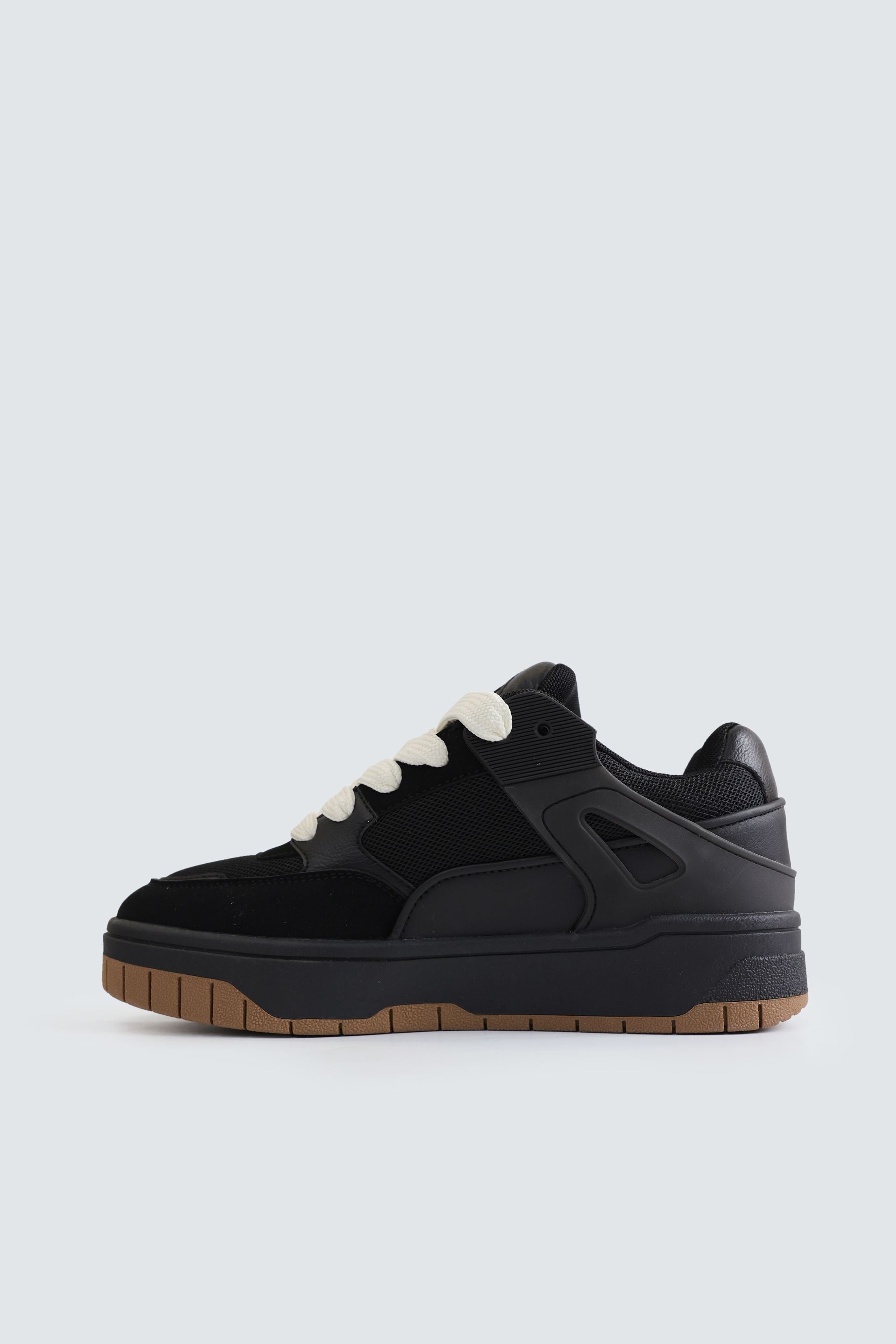 Bags End Men's Black Multi-Piece Sneakers