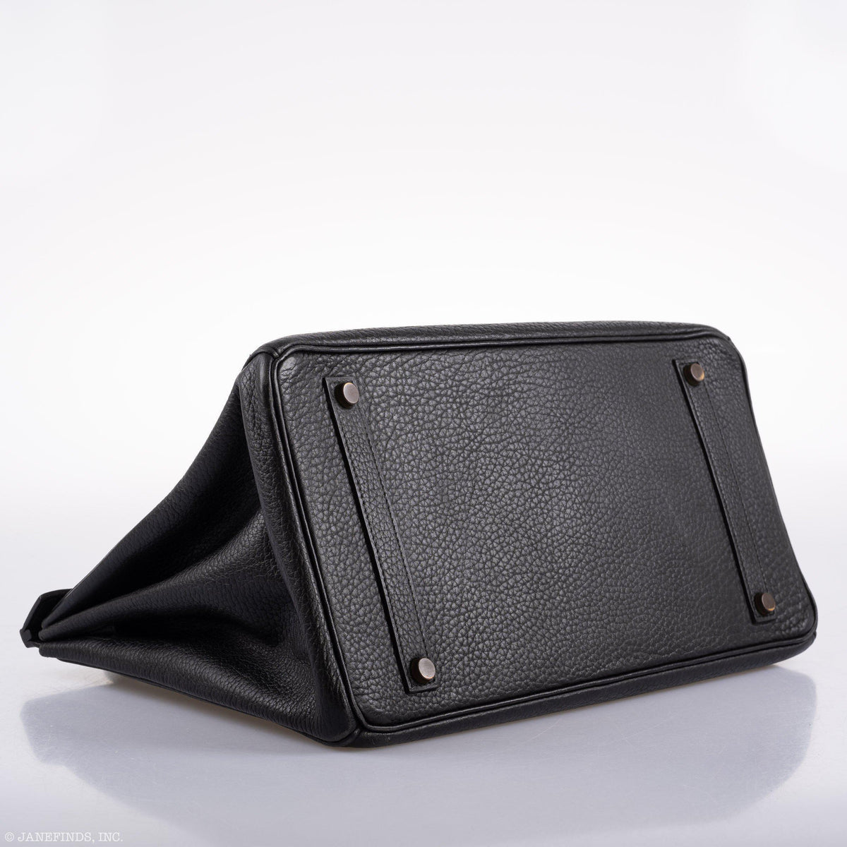 Hermes Birkin 35 Black Ardennes Leather Gold Hardware - Circle W - hardware detail