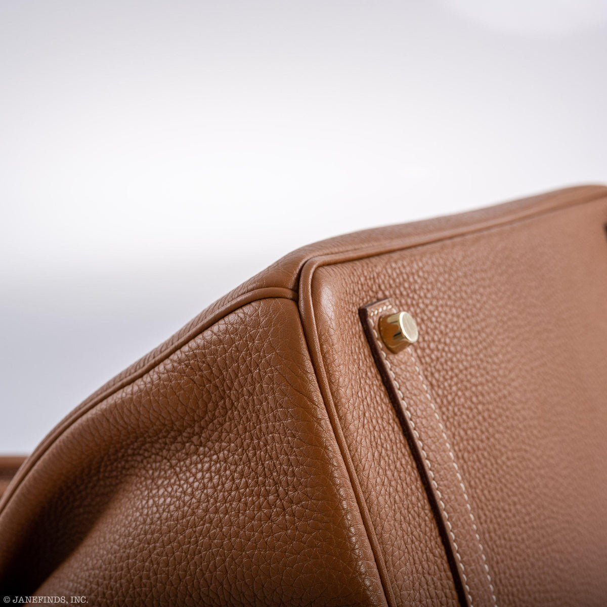 Hermes Birkin 35 Gold Togo Gold Hardware - Square O - hardware detail