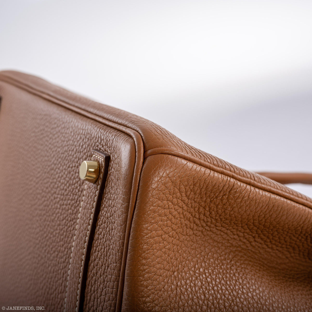 Hermes Birkin 35 Gold Togo Gold Hardware - Square O - hardware detail