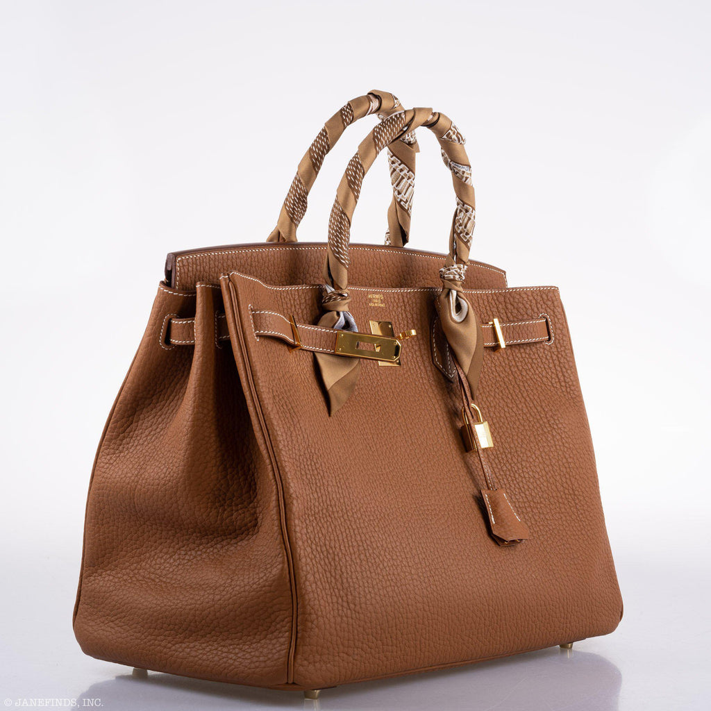 Hermes Birkin 40 Gold Fjord Leather Gold Hardware - Square L - hardware detail
