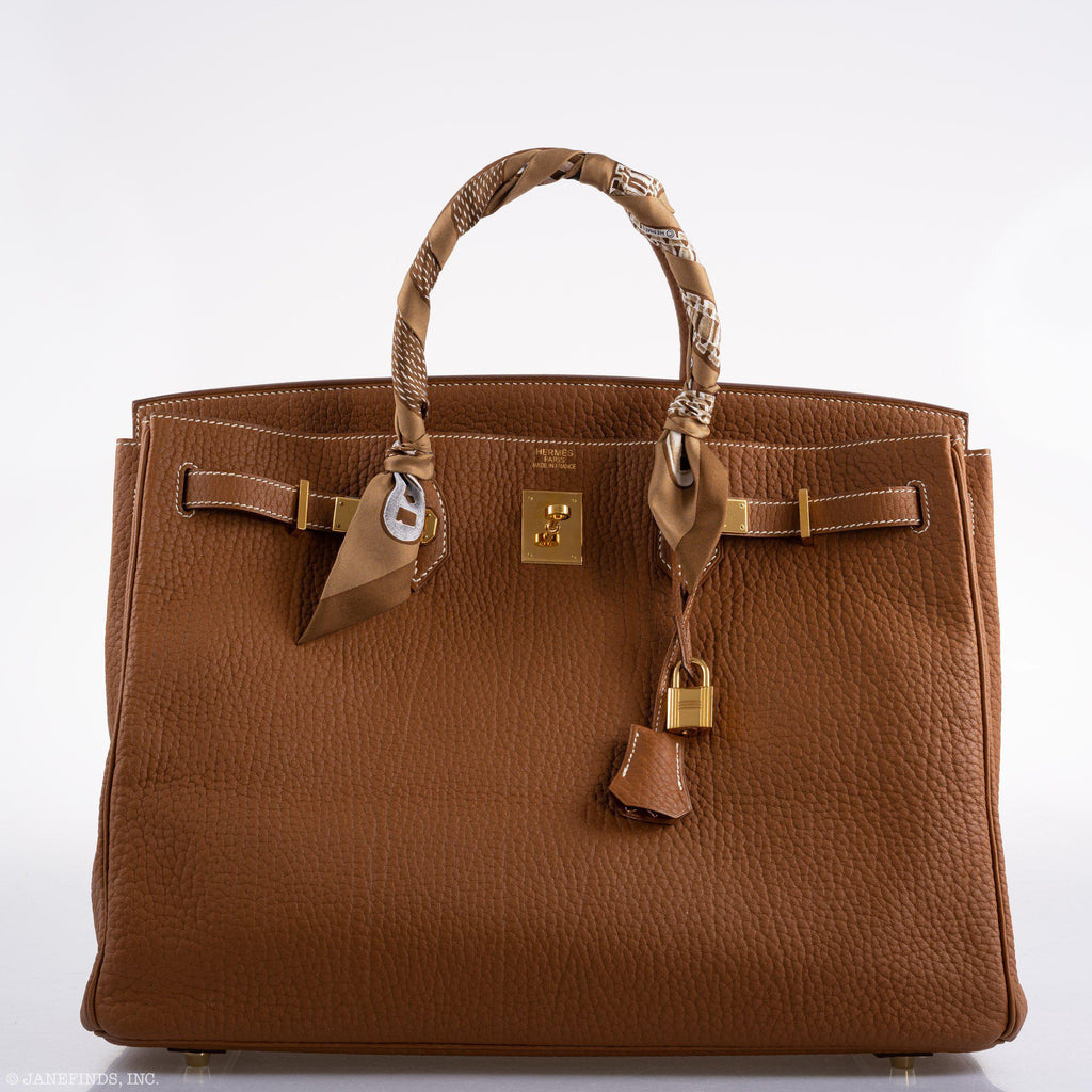 Hermes Birkin 40 Gold Fjord Leather Gold Hardware - Square L - hardware detail
