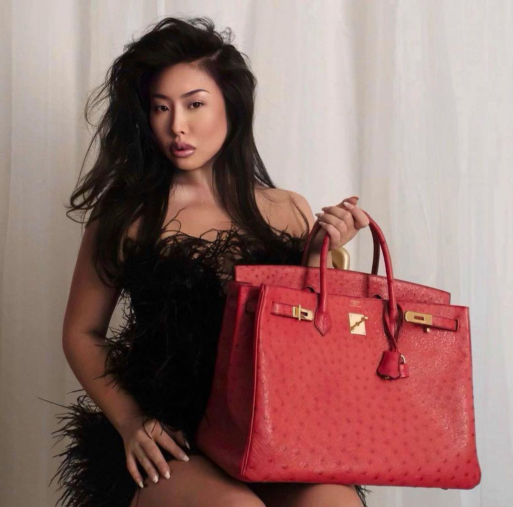 Hermes Birkin 40 Rouge Vif Ostrich with Gold Hardware - 1993, W Circle - hardware detail