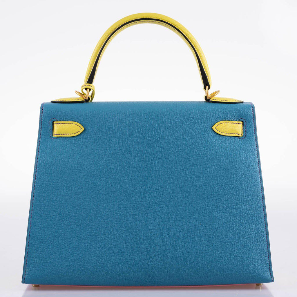 Hermes HSS Kelly 28 Sellier Tri-Color Rose Confetti, Lime & Blue Aztec Chevre with Brushed Gold Hardware - 2019, D - hardware detail