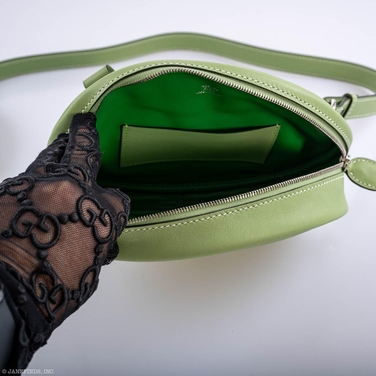 Hermes In-The-Loop Belt Bag Vert Criquet Swift Leather - product image 5