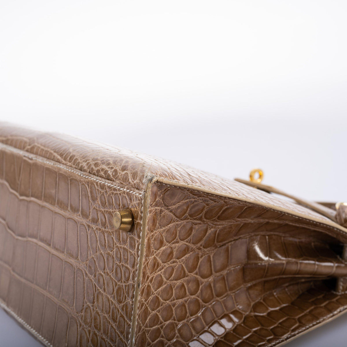 Hermes Kelly 28 Sellier Ficelle Alligator, product detail view 12