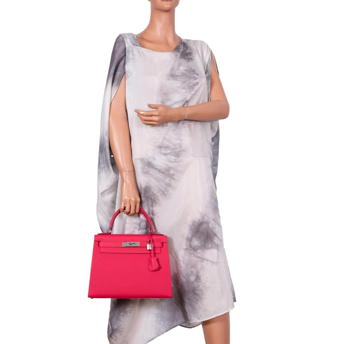 Hermes Kelly 28 Sellier Rose Extreme Epsom, side view
