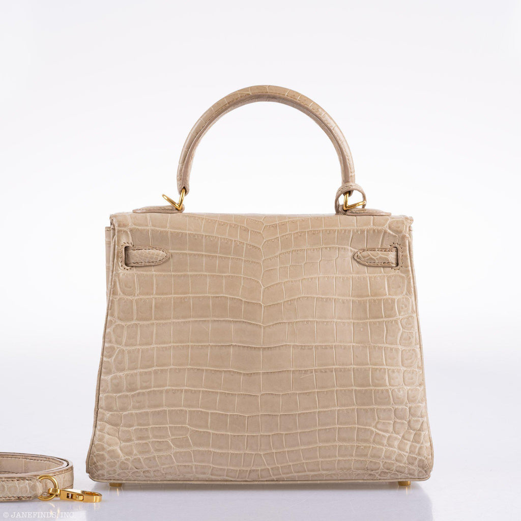 Hermes Kelly 25 Retourne Poussiere Matte Nilo Crocodile Gold Hardware - hardware detail