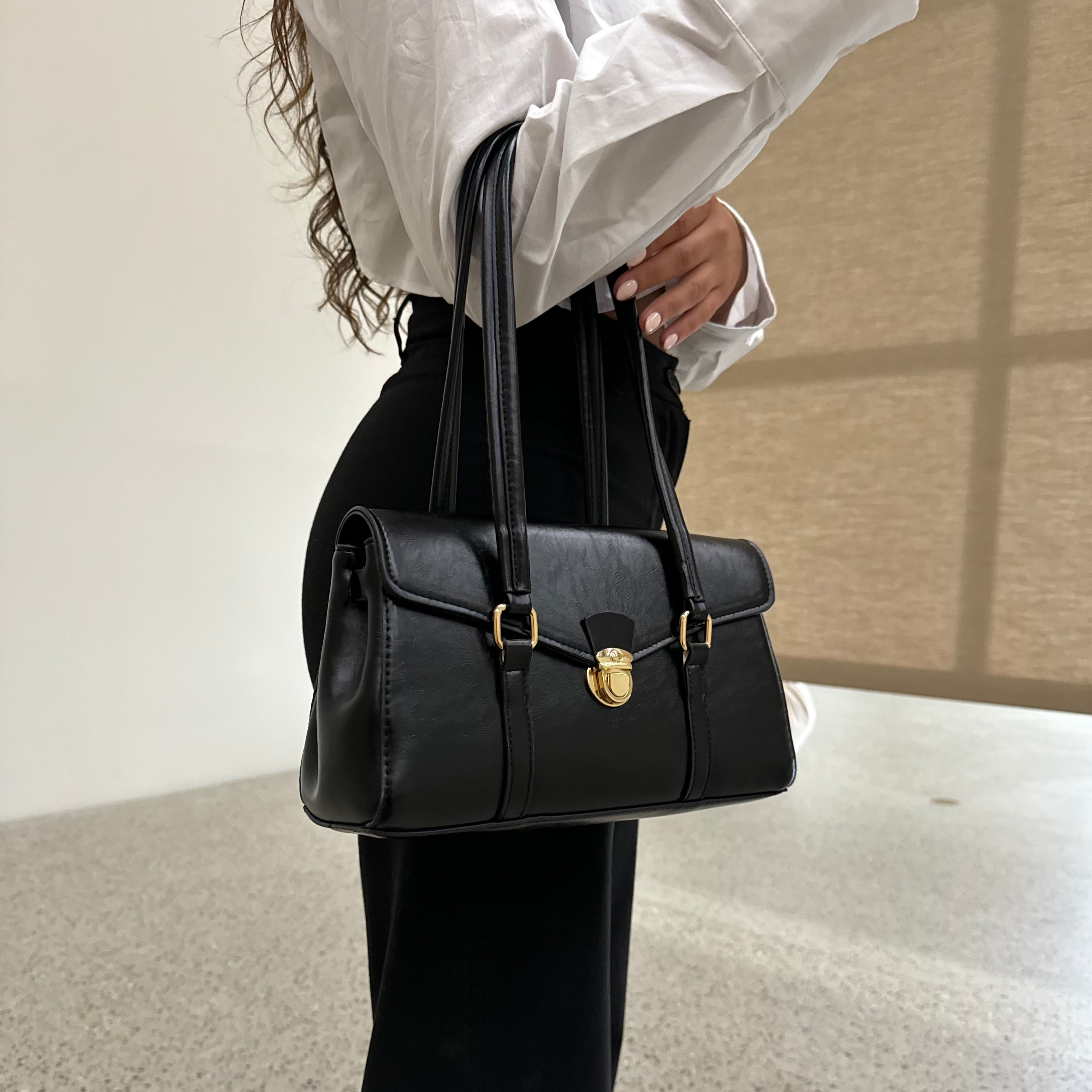 Bags End Vintage Work Vegan Leather Shoulder Bag