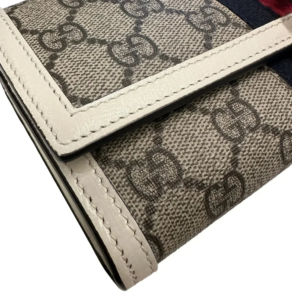 Gucci GG Supreme Jackie 1961 Chain Wallet – Beige
