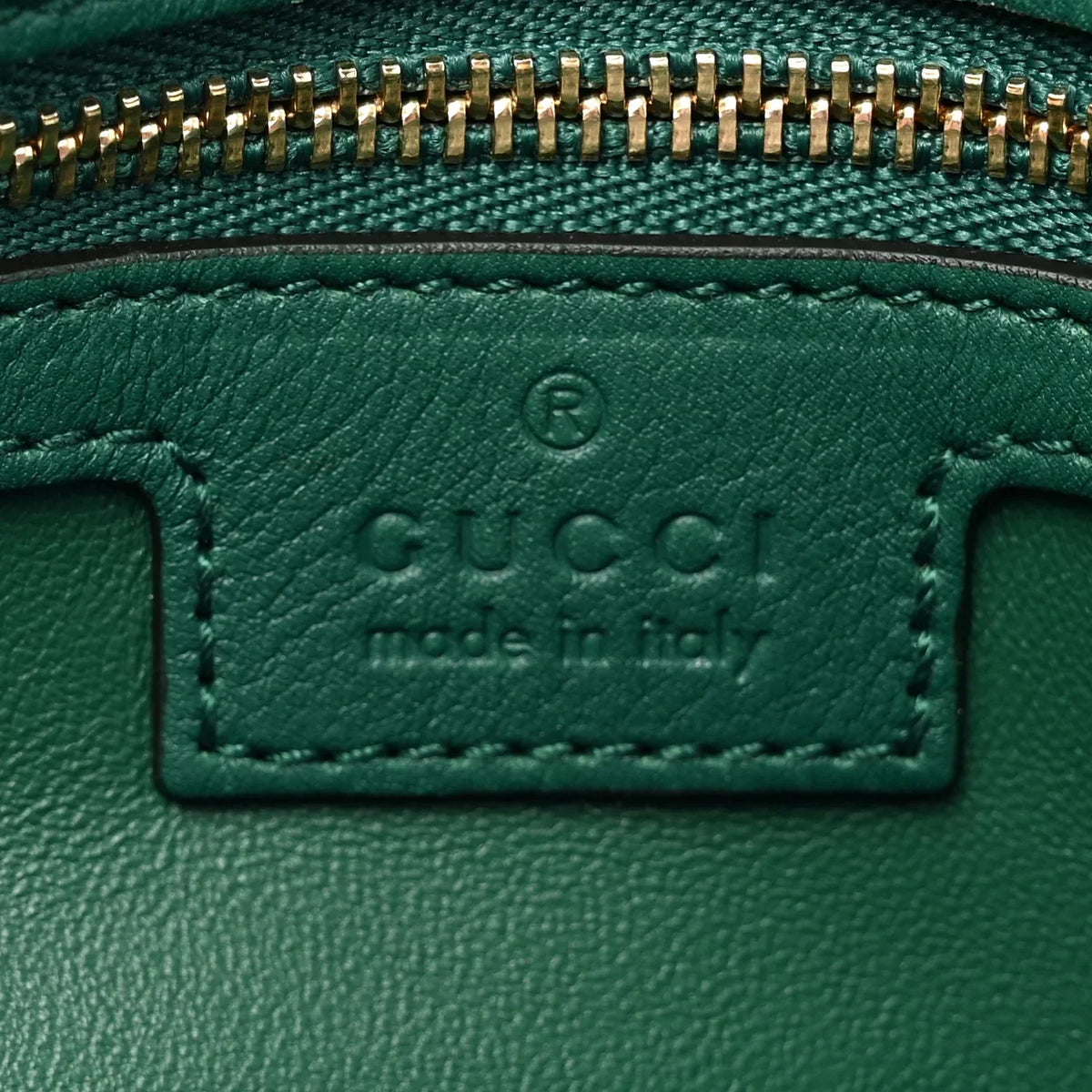 Gucci Blondie Small Shoulder Bag - Green in Green - detail view 7 showing the bag's shape, finish and visible design details.
