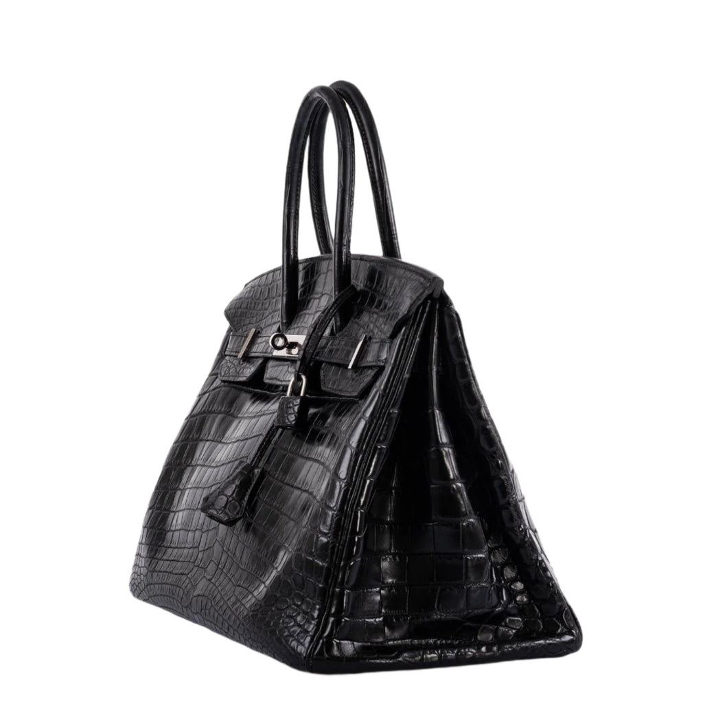 Palladium hardware and lock closure on Birkin 35 matte crocodile

