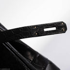 Interior view showing chevre lining and compartments of Birkin 35 SO BLACK