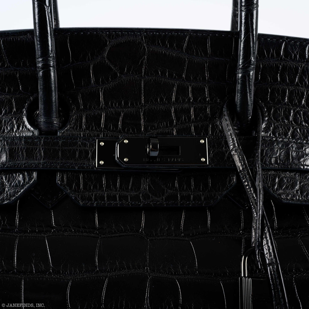 Black PVD-coated lock close-up of SO BLACK hardware