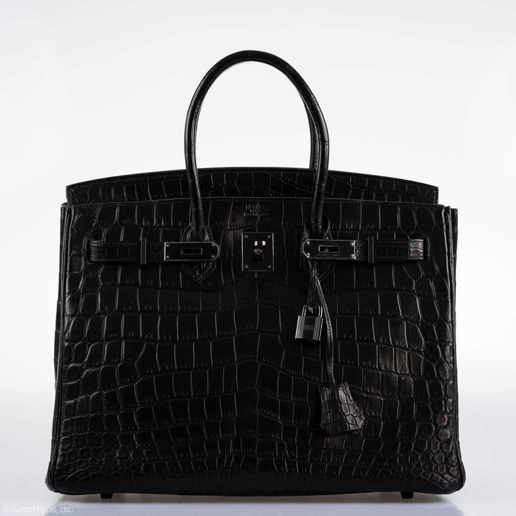 Macro view of matte alligator texture on Hermes Birkin

