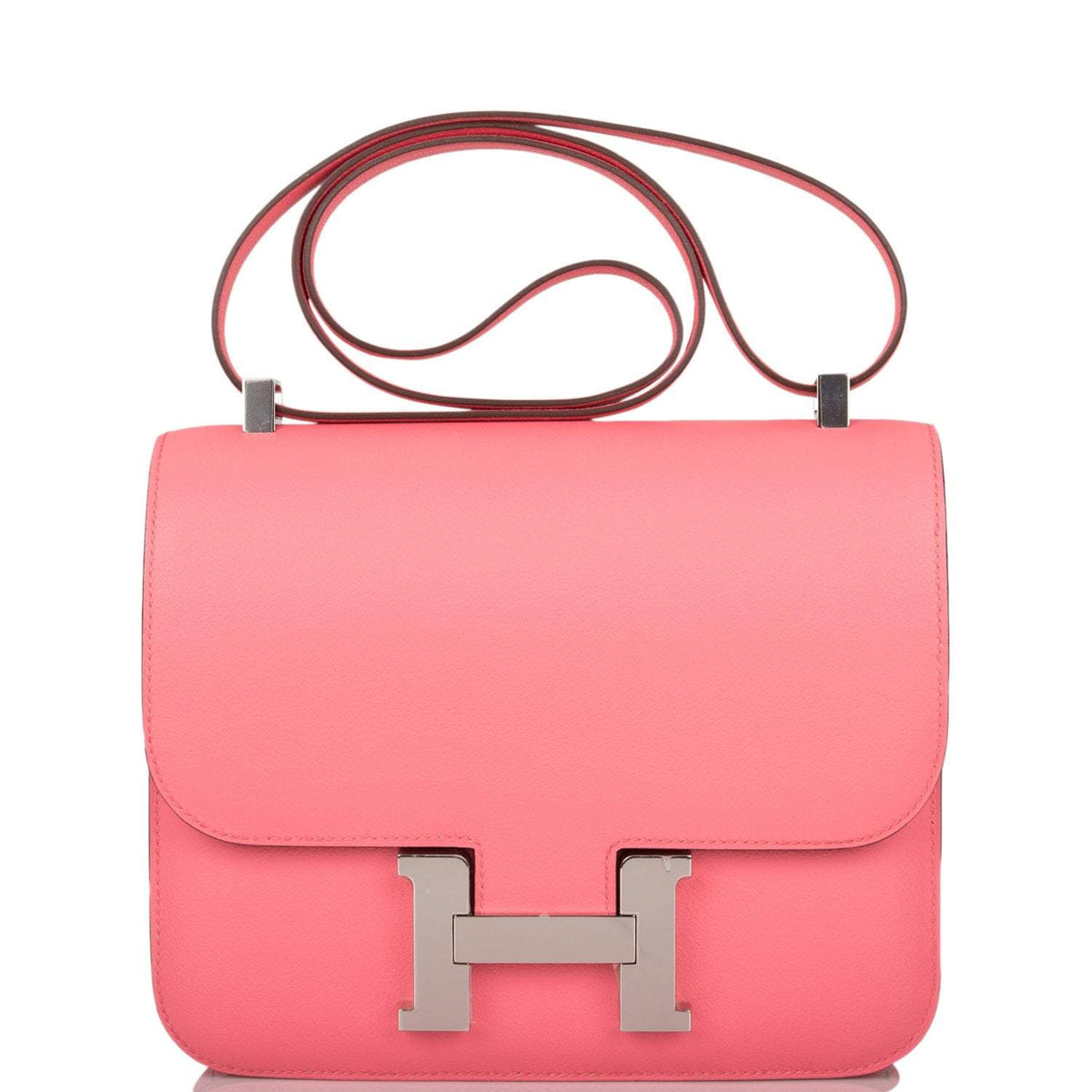 Hermes Constance 24cm handbag in Rose D'Ete Verso Evercolor leather with palladium hardware.
