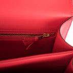 Grain texture close-up of Niloticus lizard leather on Hermes Constance