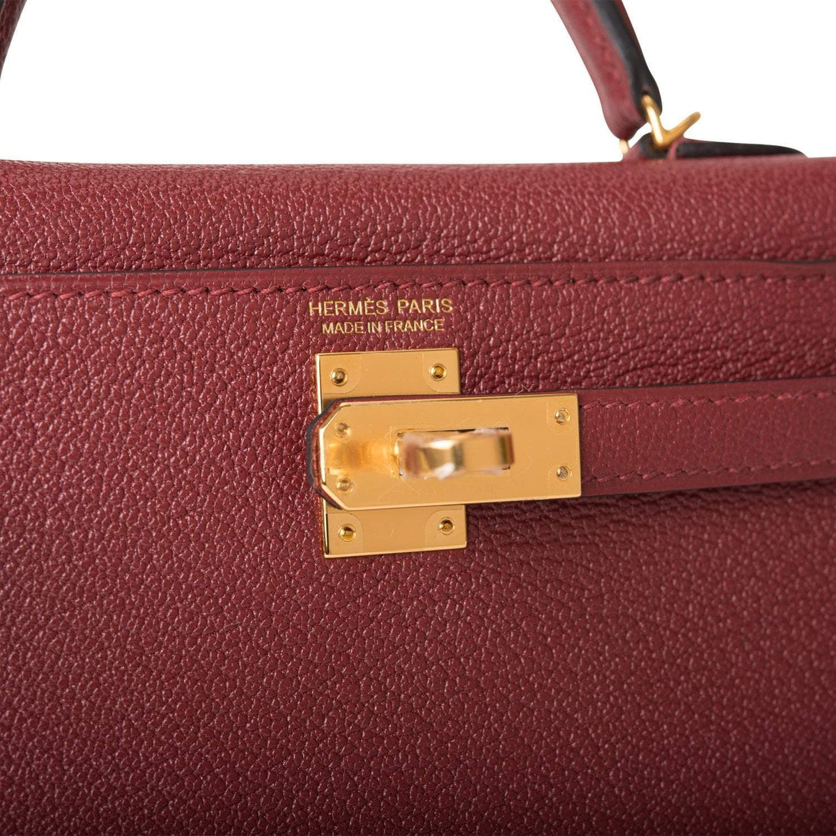 Hermes Kelly 20 styled crossbody with removable strap