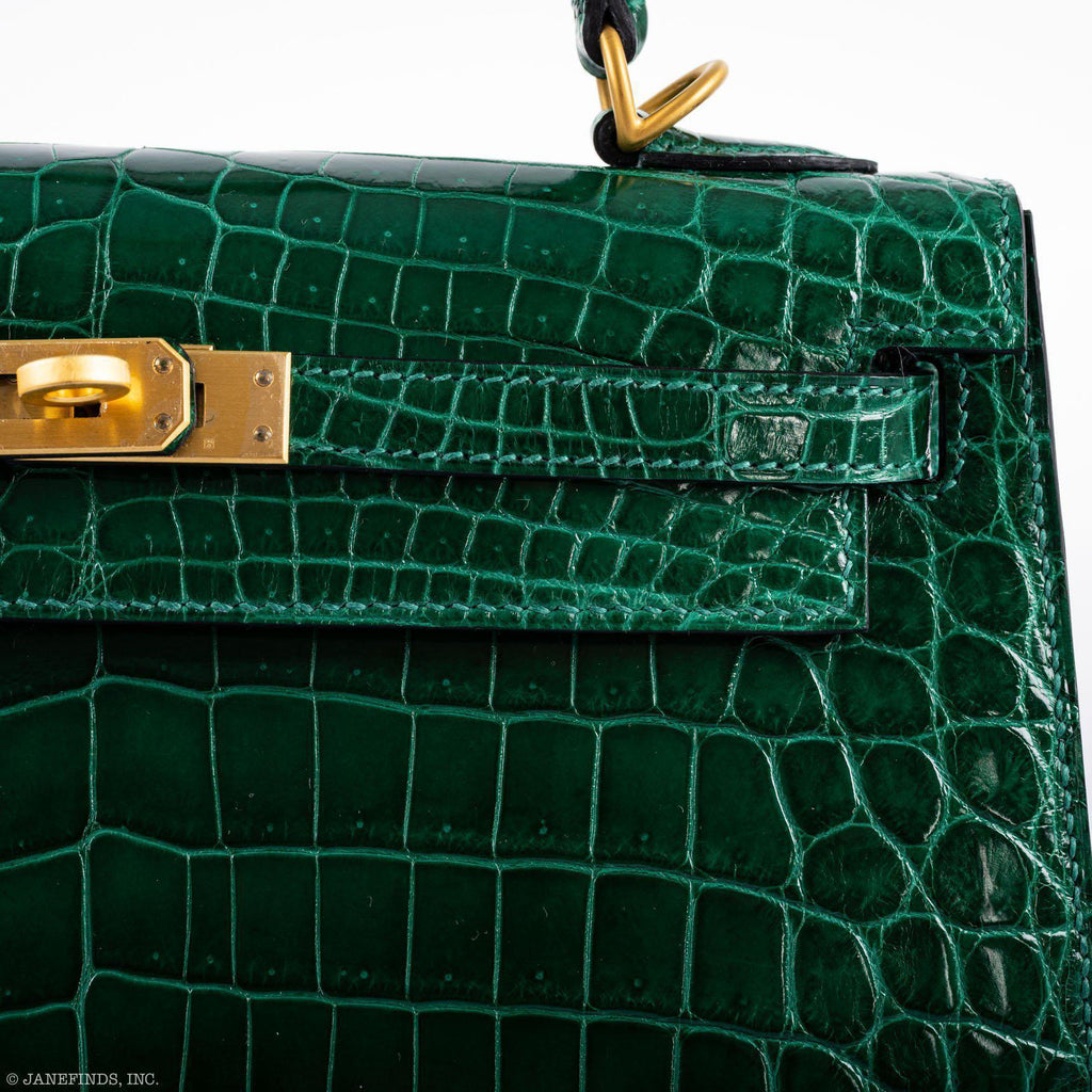 Hermes Kelly 25 HSS Sellier Emerald Nilo Crocodile & Cassis Brushed Gold Hardware - 2018, C - hardware detail