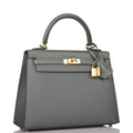 Front view of Hermes Kelly 25 Sellier in Vert Amande Epsom leather
