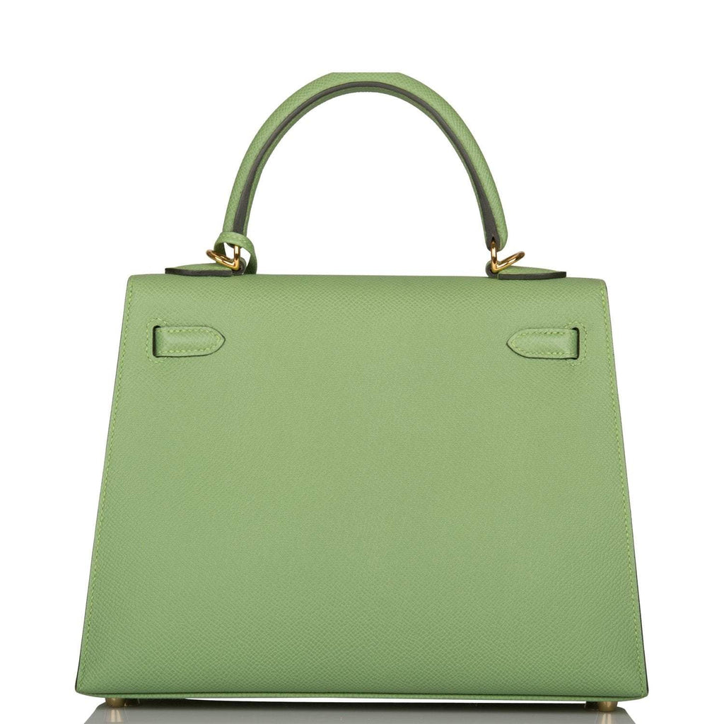 Top handle and flap view of Hermes Kelly 25cm