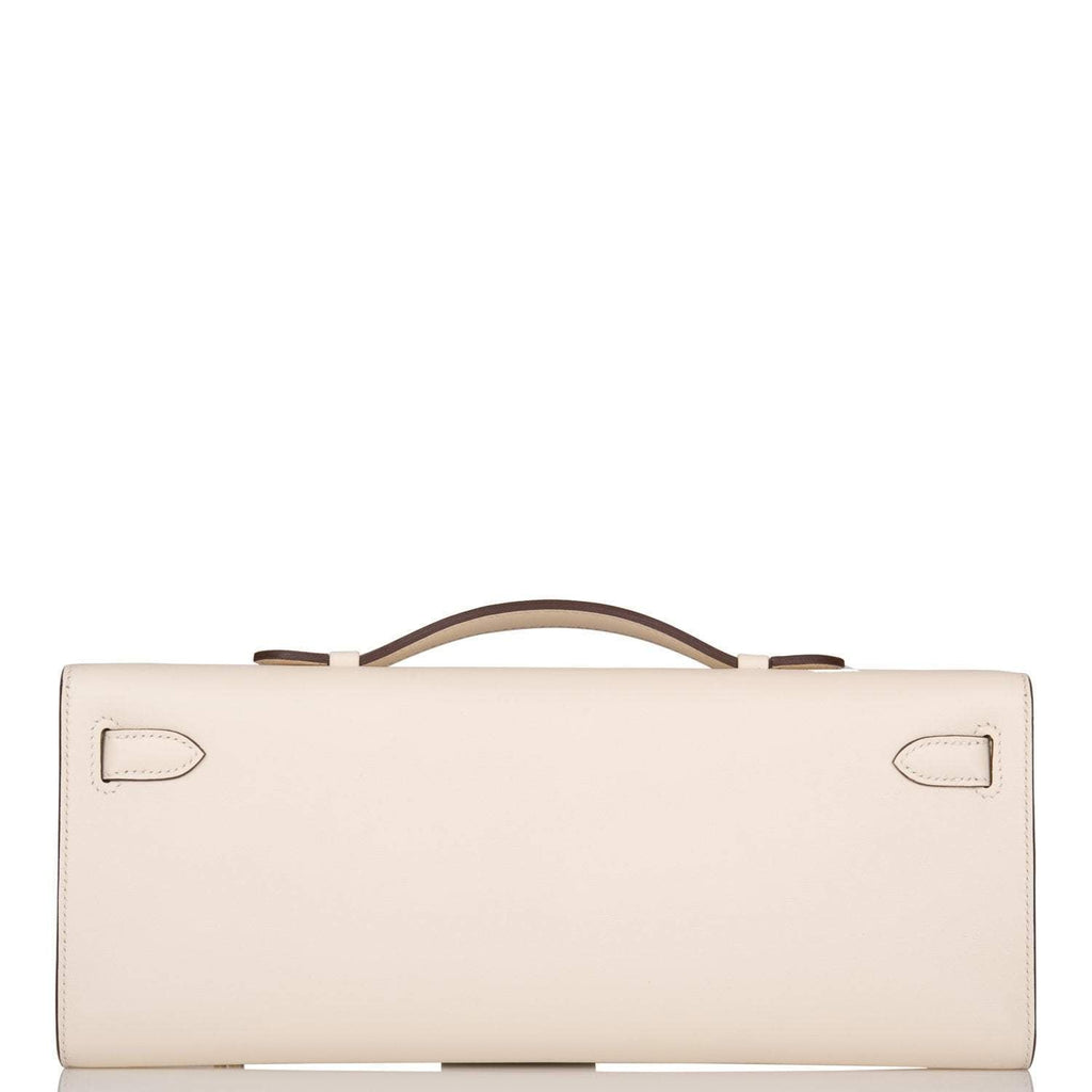 A view of the signature gold-tone toggle closure on the front flap