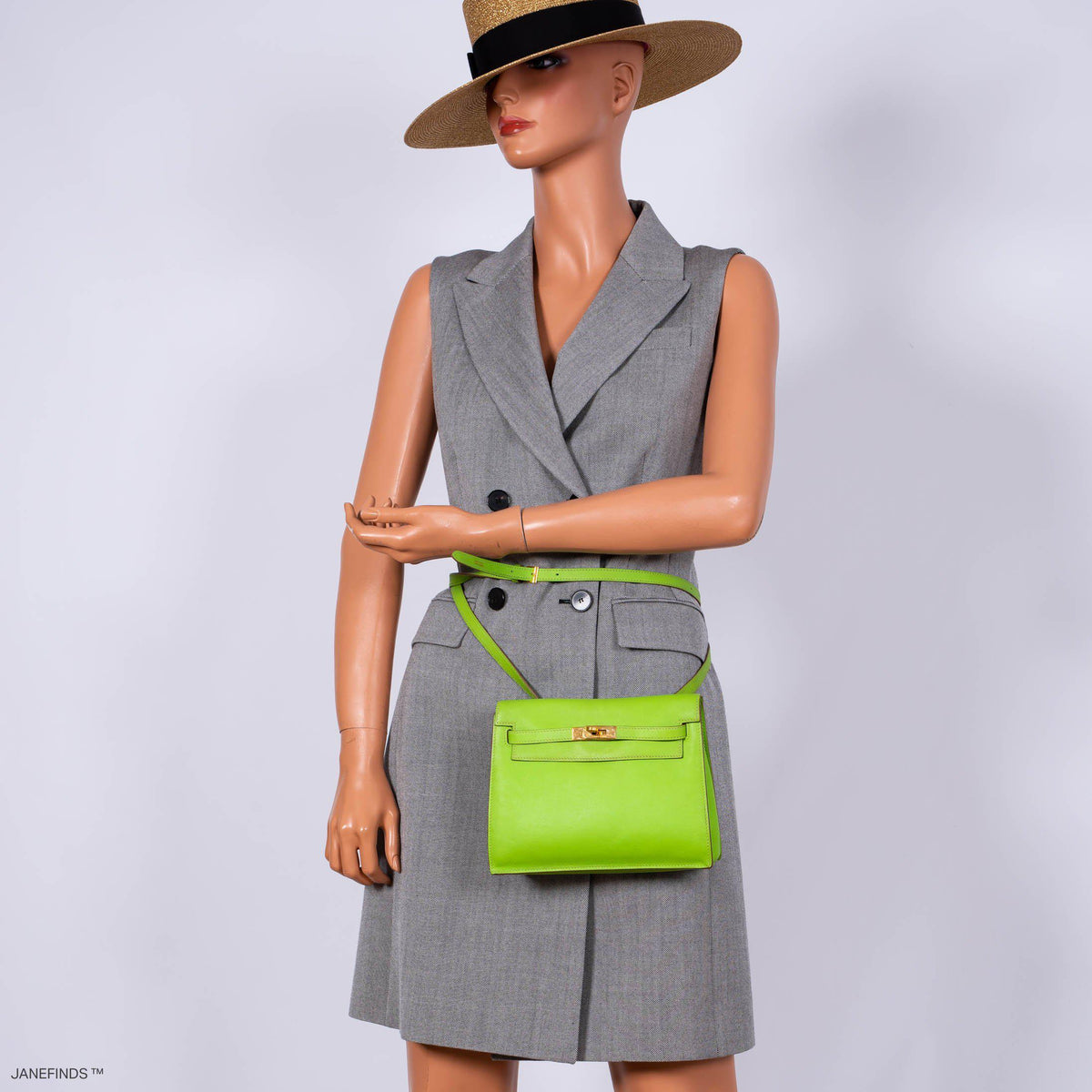 Hermes Kelly Danse II Vert Cru Swift with Gold Hardware, Angled view of Kelly Danse II Vert Cru Swift leather