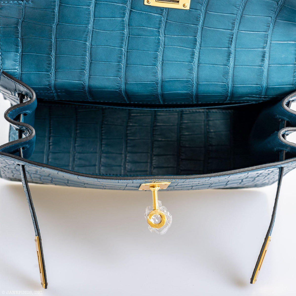 Hermes Kelly Danse Blue Colvert Matte Alligator with Gold Hardware - 2019, D - product image 4