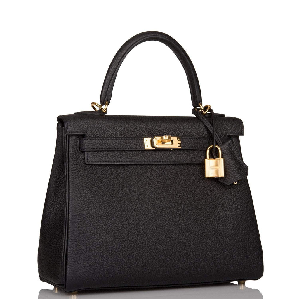 Close-up of the gold-tone hardware and toggle closure on the Hermes Kelly 25
