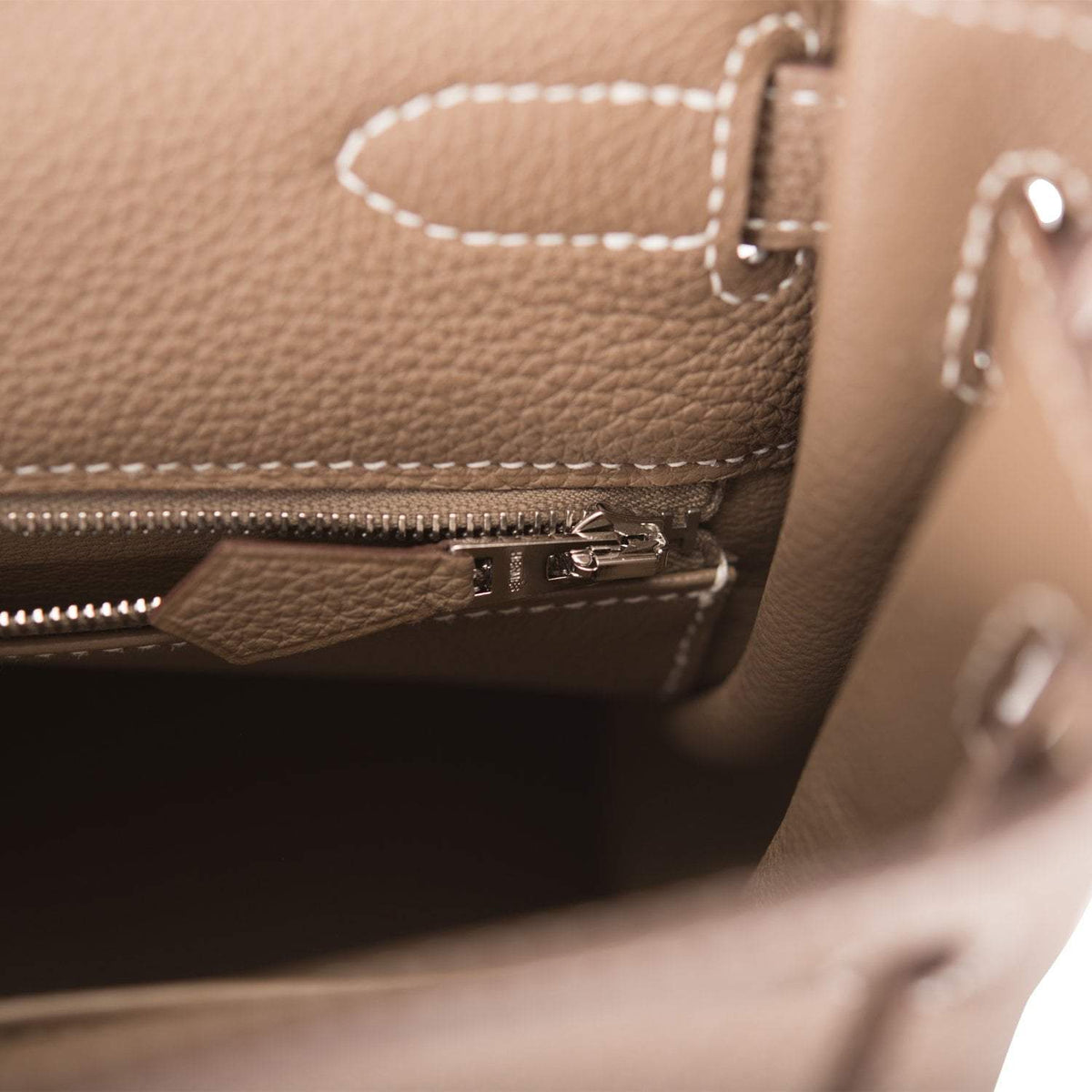 Hermes Kelly Retourne 32 Etoupe Togo Palladium Hardware - side view