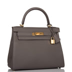 Hermes Kelly Retourne 28 Etain Togo Gold Hardware - hardware detail