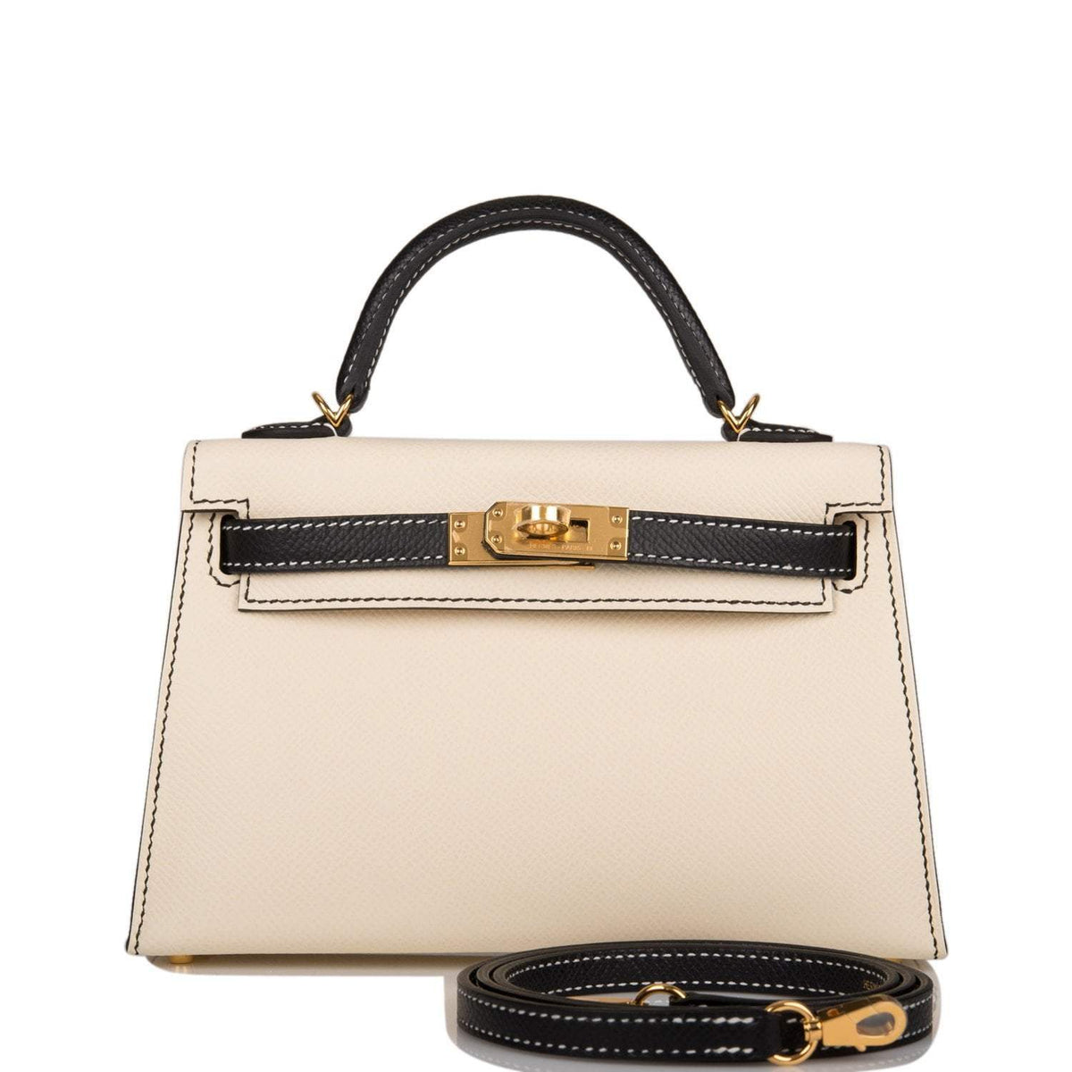Front view of the Hermes Kelly Sellier 20 in Nata and Black Epsom leather