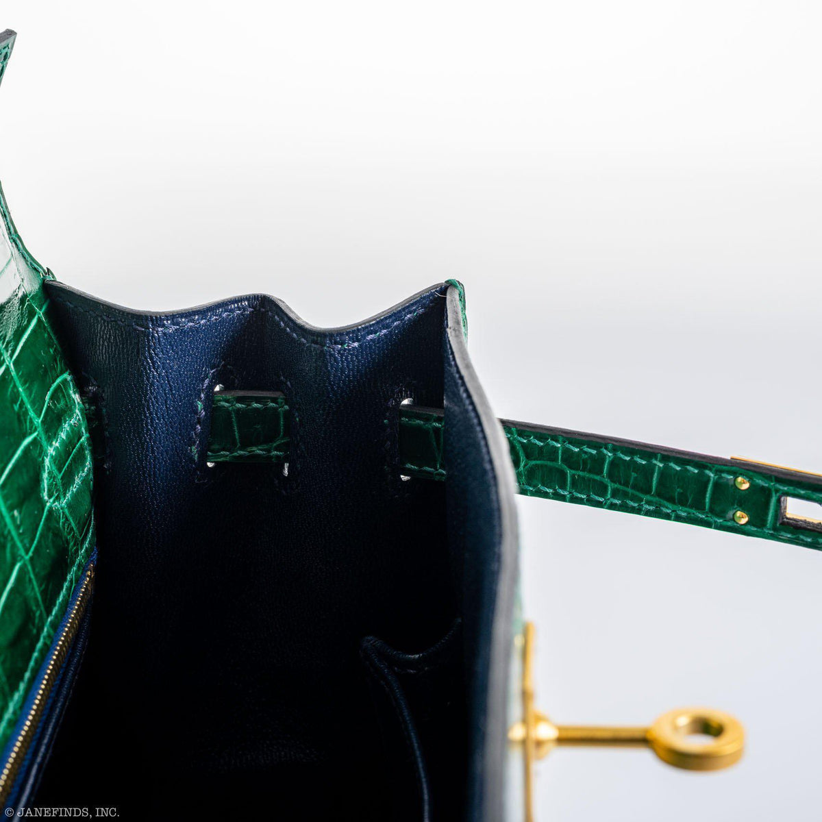 Hermes Kelly 25 HSS Sellier Emerald Nilo Crocodile & Cassis Brushed Gold Hardware - 2018, C - product image 7