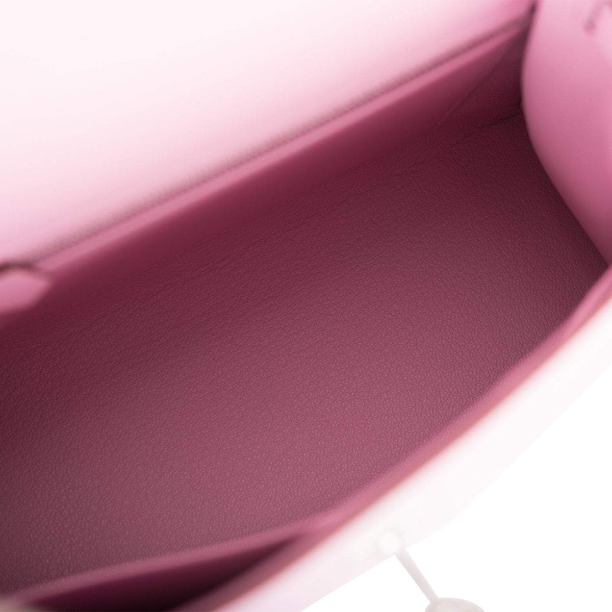 A view of the interior, showing the Hermes logo stamp