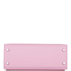 A detailed view of the single rolled top handle