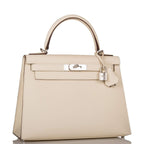 Hermes Nata Verso Epsom Sellier Kelly 28cm Palladium Hardware, The base of the bag, showing the Epsom leather