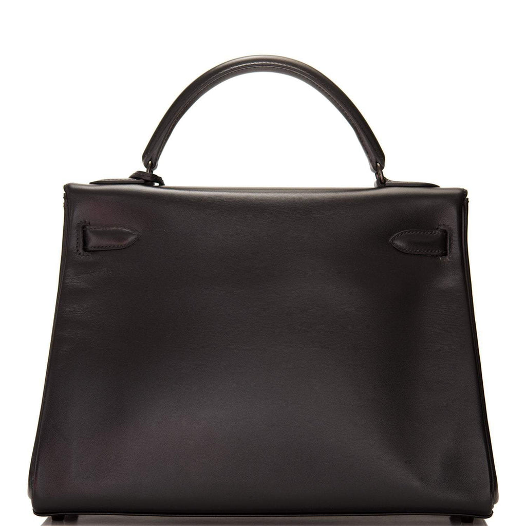 Interior of SO Black Kelly 32cm with Chevre leather lining