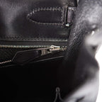 Bottom view showing structure and base feet of SO Black Kelly 32cm