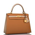 Close-up of the brushed gold-tone hardware on the Hermes Kelly 25