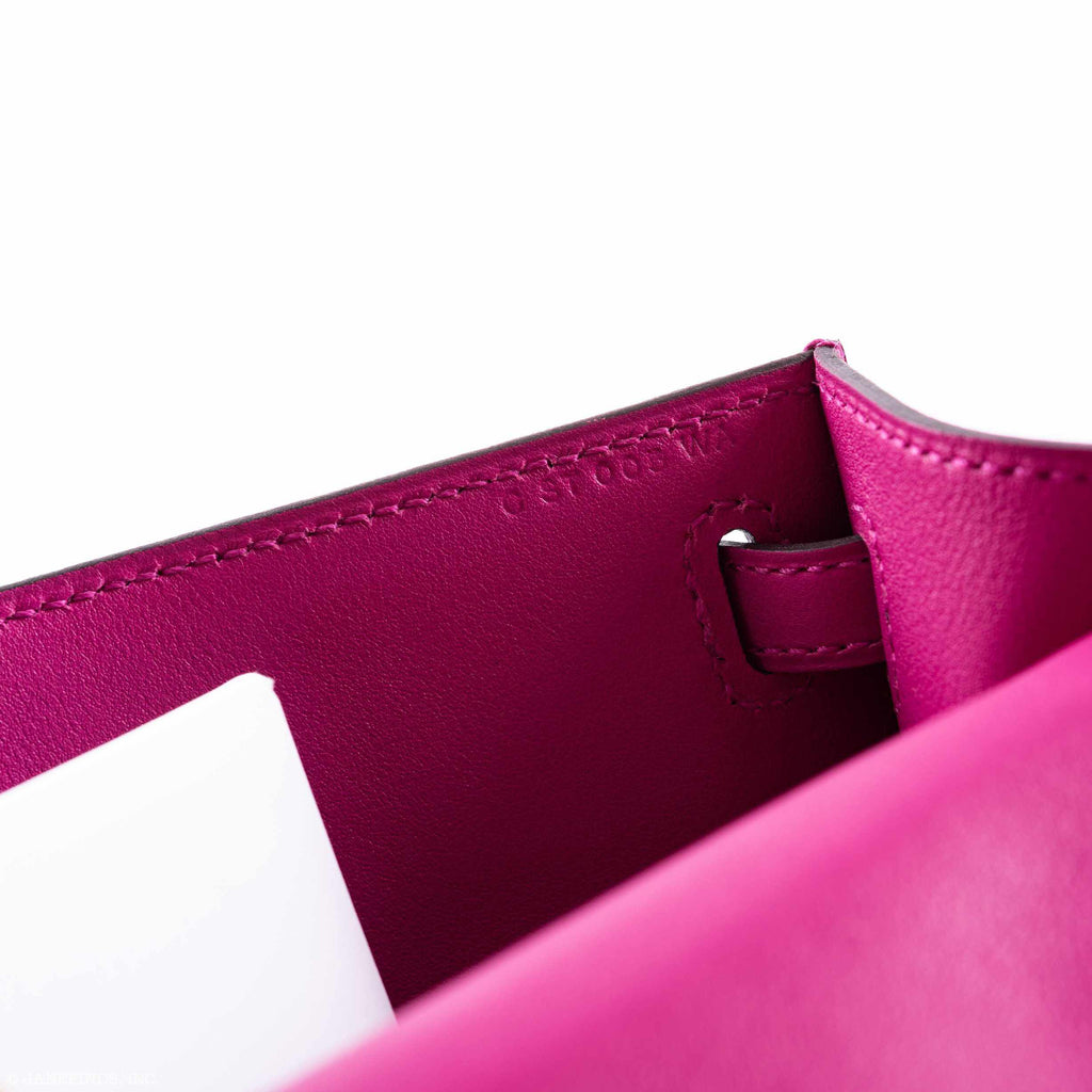 Hermes Kelly Mini Pochette Rose Pourpre Swift Palladium Hardware, interior compartment