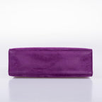 Hermes Kelly Pochette Violet Veau Doblis Suede Palladium Hardware, Palladium turn-lock close-up on Violet poch