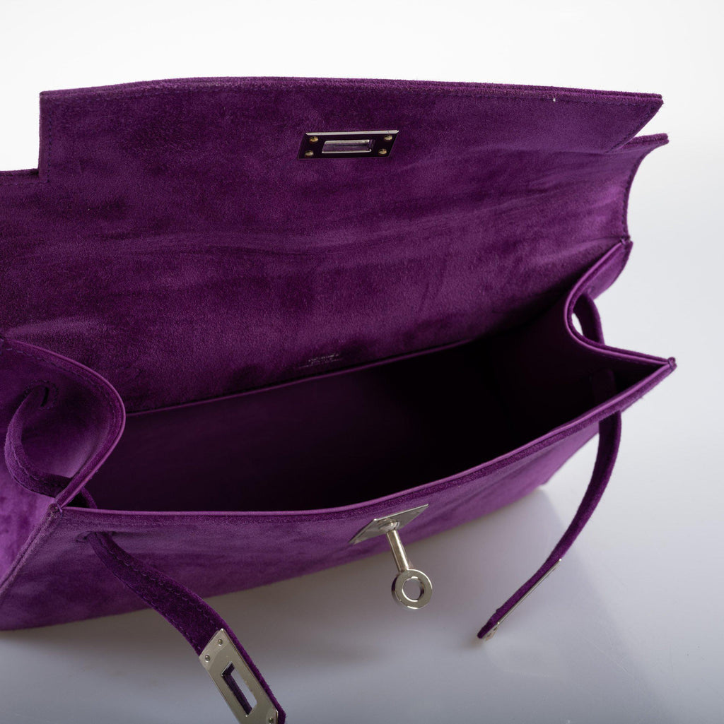 Hermes Kelly Pochette Violet Veau Doblis Suede Palladium Hardware, Stitching and edge-paint detail on suede